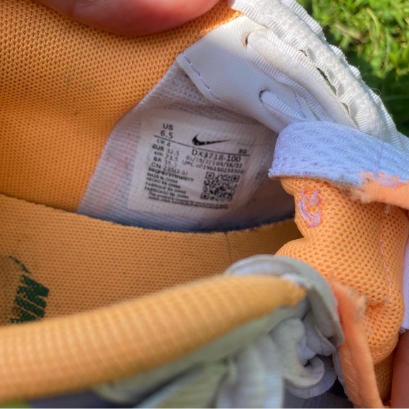 Nike air force 1. white,green,orange and purple women’s shoe size:6.5 - Picture 3 of 6